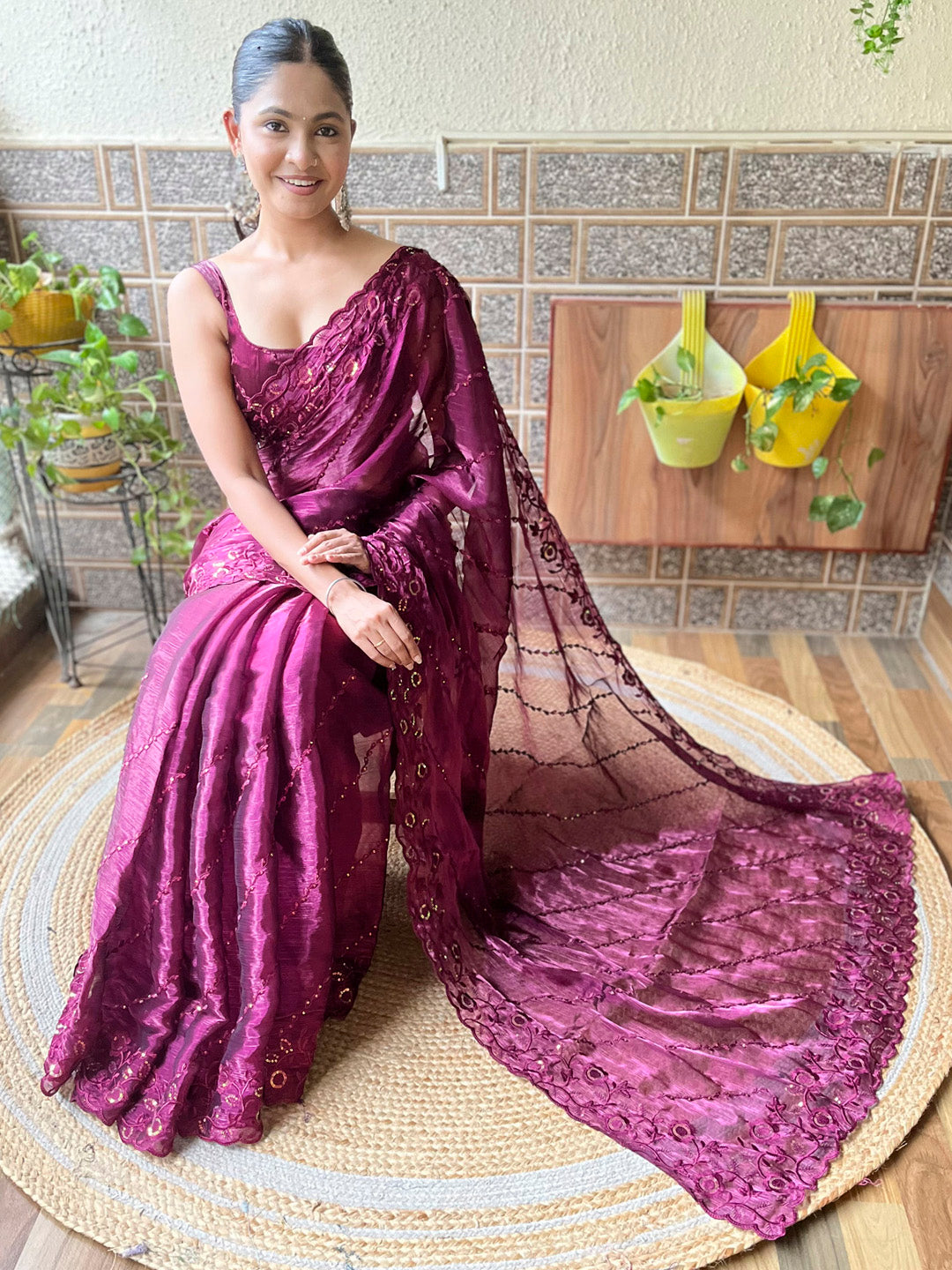 Women's Organza Magenta Embellished Designer Saree With Blouse Piece