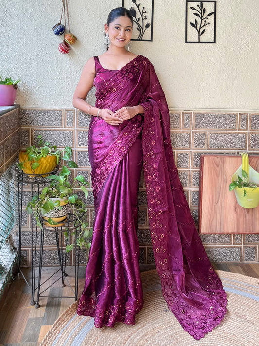 Women's Organza Magenta Embellished Designer Saree With Blouse Piece