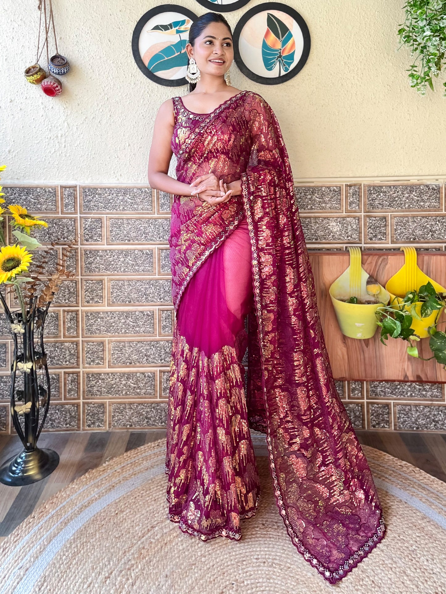 Women's Net Magenta Embellished Designer Saree With Blouse Piece