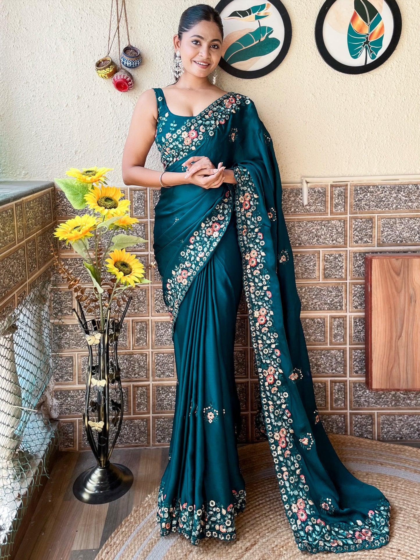 Women's Chiffon Teal blue Embellished Designer Saree With Blouse Piece