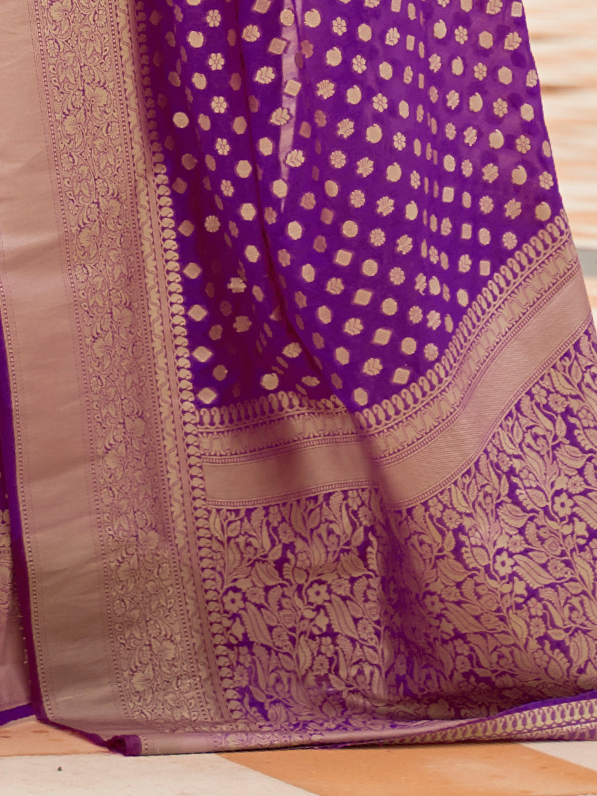 Women's Nylon Violet Woven Design Handloom Saree With Blouse Piece