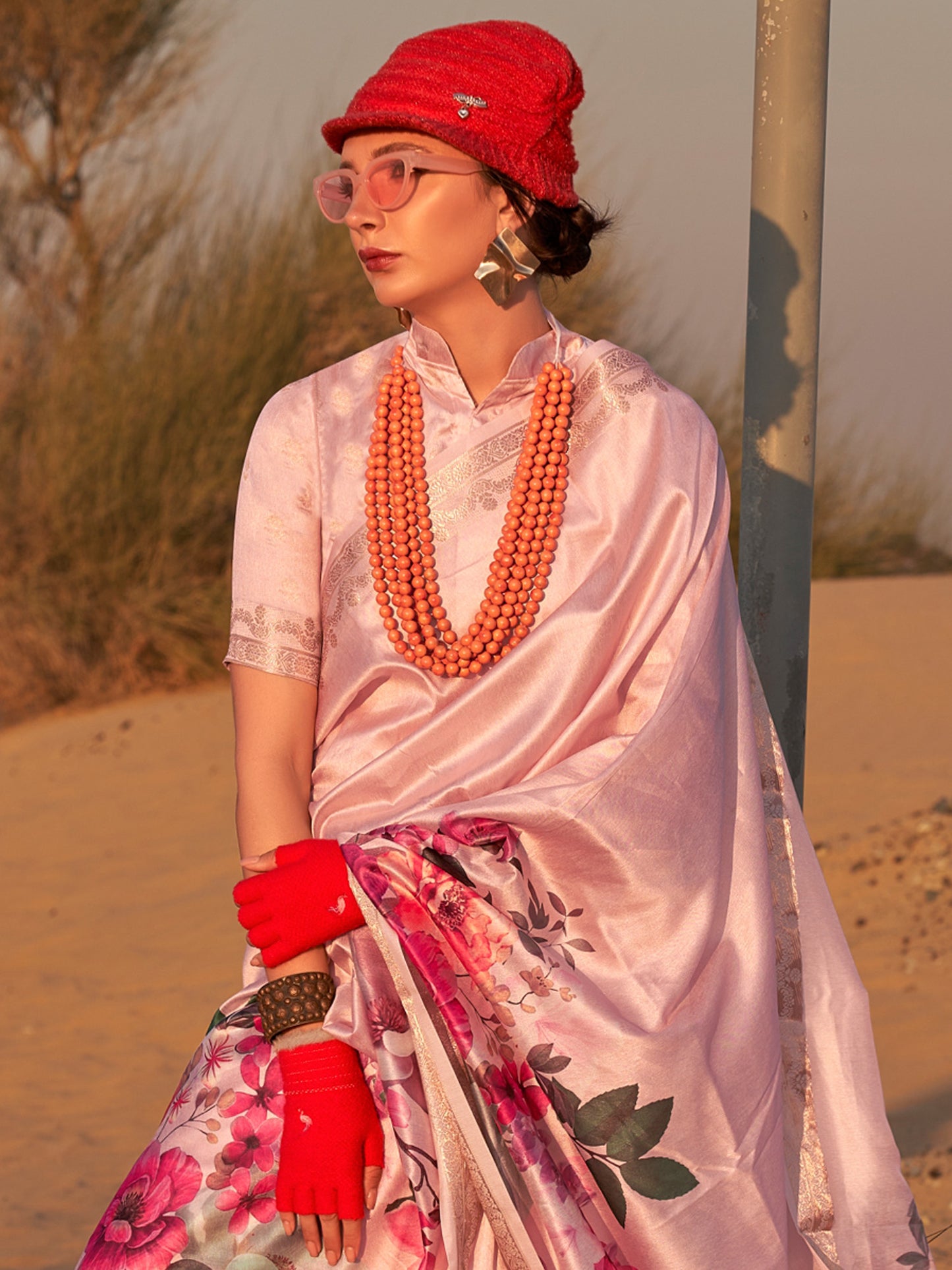 Women's Tissue Pink Printed Designer Saree With Blouse Piece