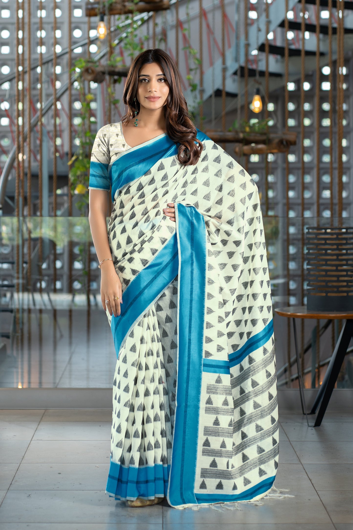 Dhiyona GR Women's Kimaya Cyan Blue Soft Cotton Block Woven Design Saree