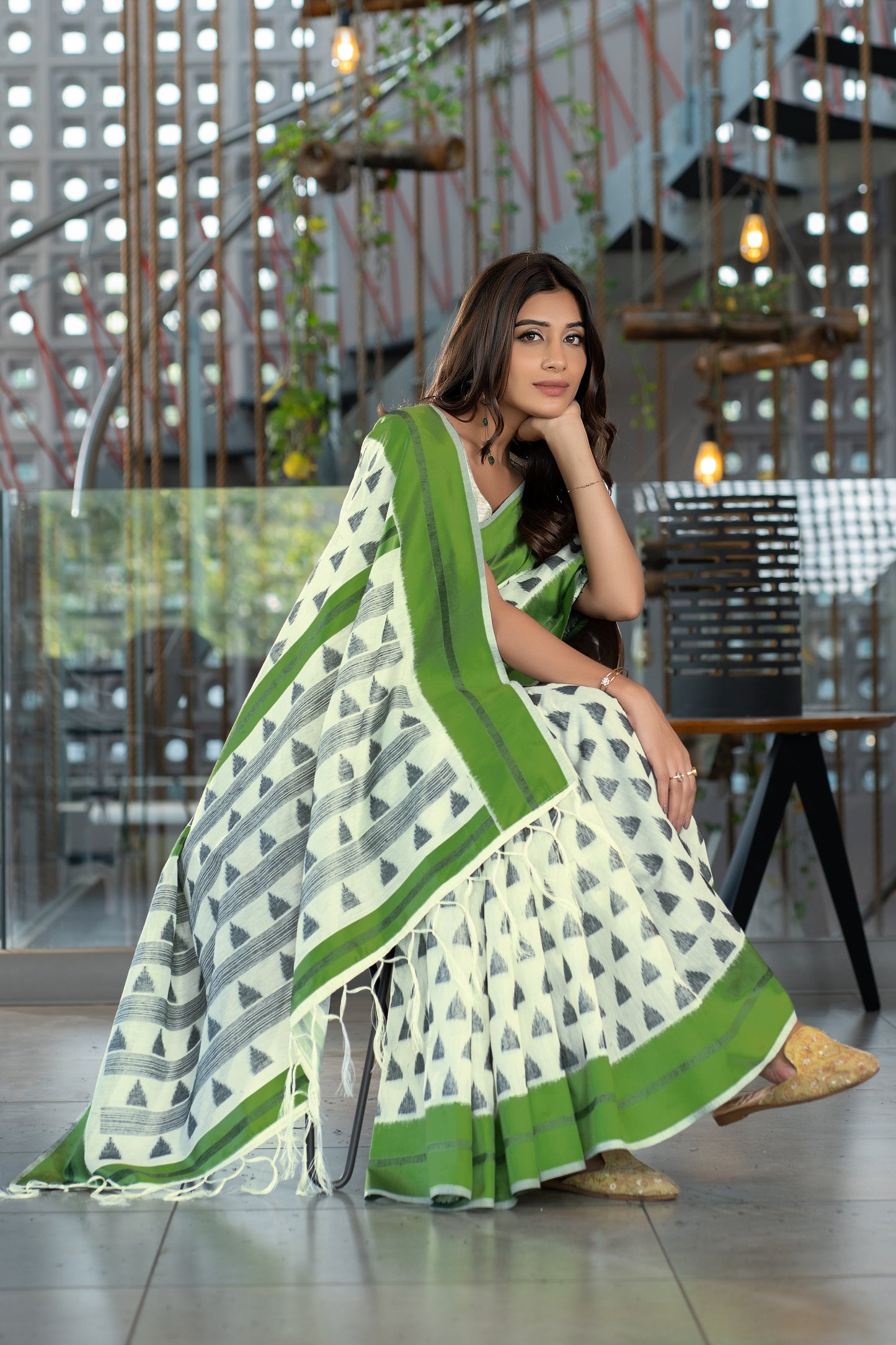 Dhiyona GR Women's Kimaya Grass Green Soft Cotton Block Woven Design Saree