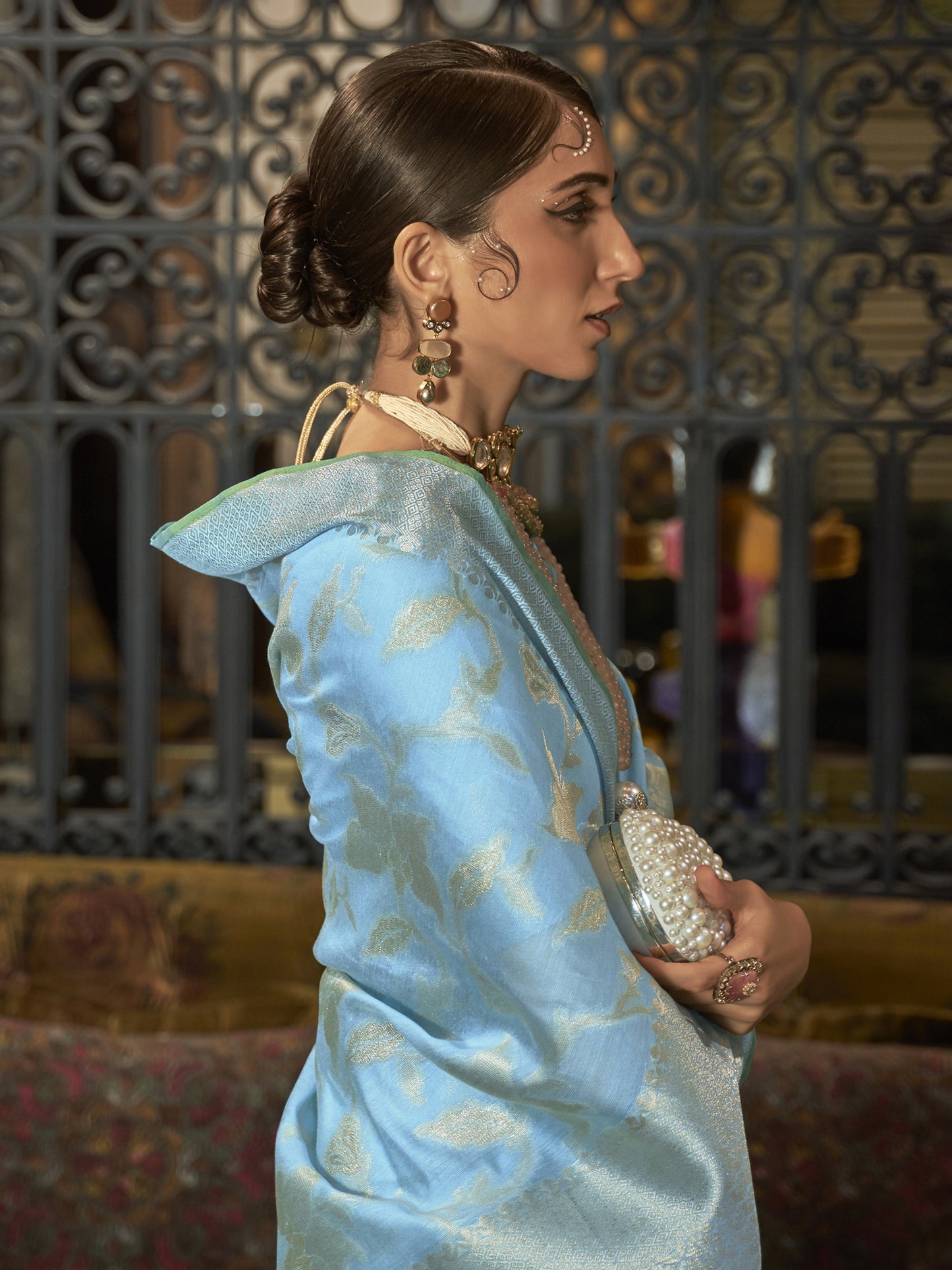 Women's Silk Blend Turquoise Woven Design Designer Saree With Blouse Piece