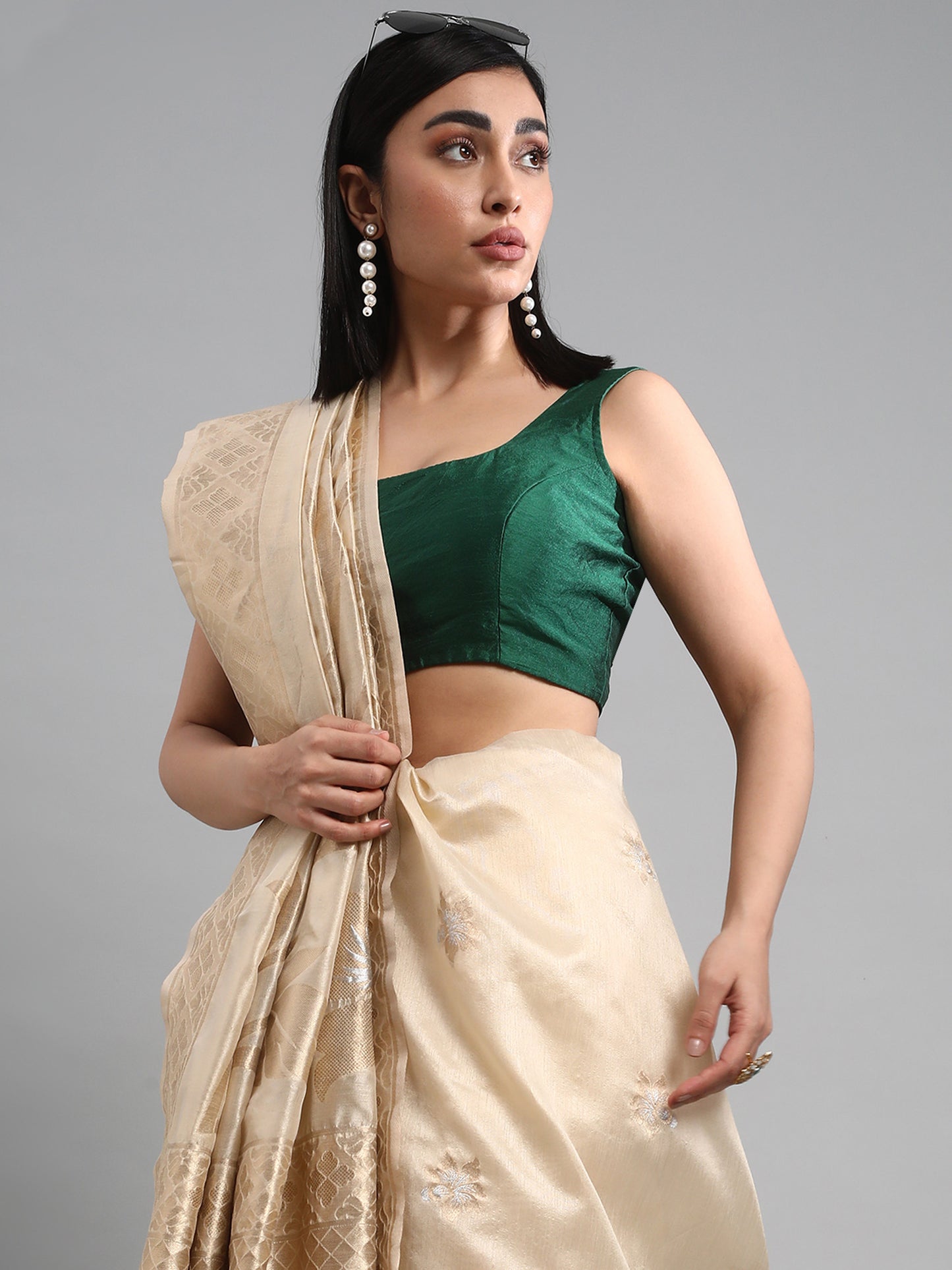 Women's Silk Blend Cream Woven Design Celebrity Saree With Blouse Piece