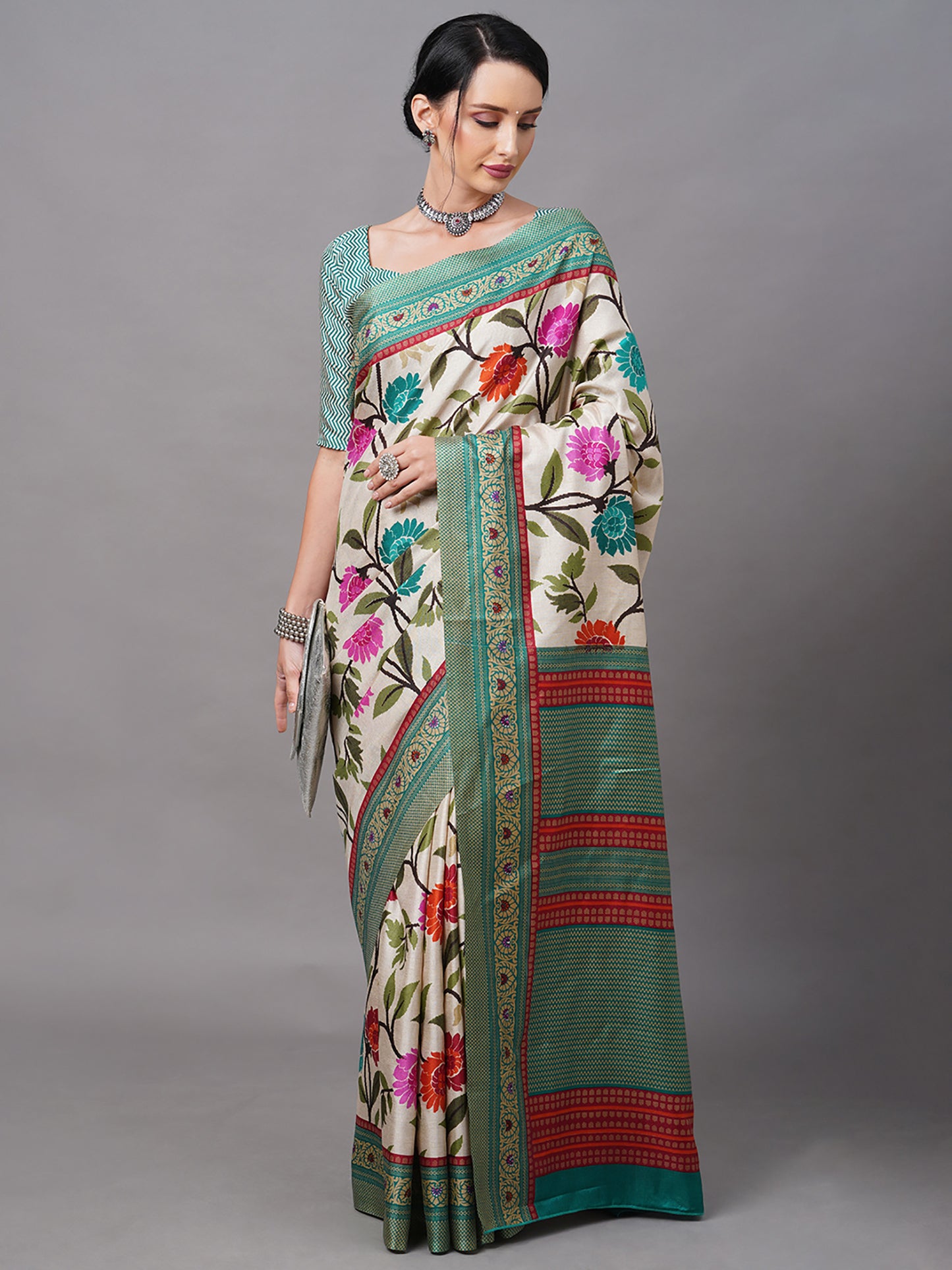 Women's Manipuri Silk Cream Printed Designer Saree With Blouse Piece