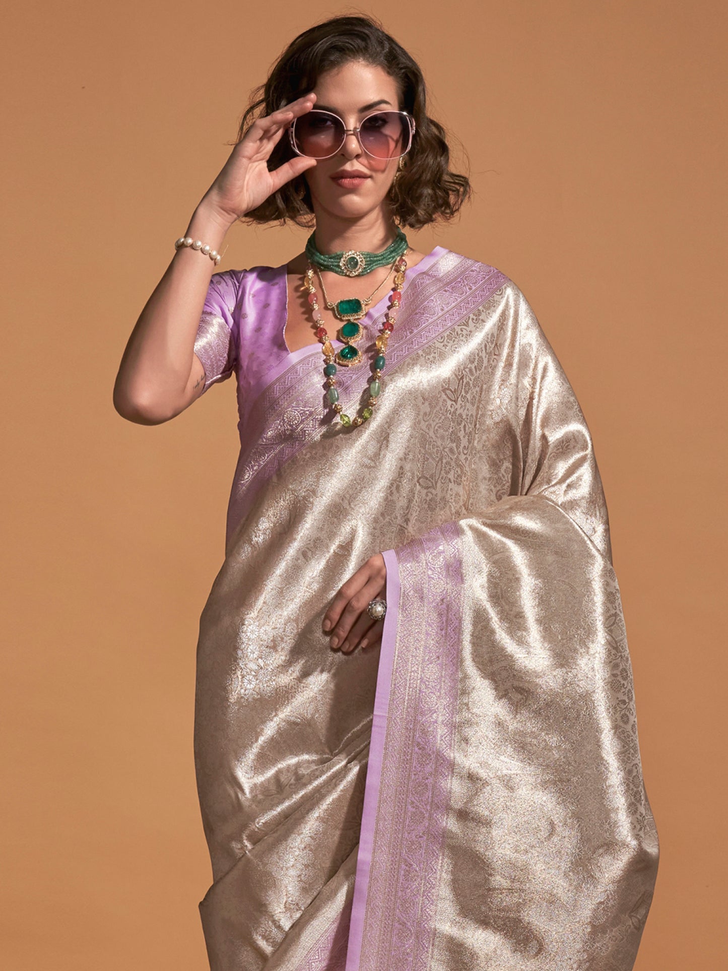Women's Kanjeevaram Silk Cream Woven Design Designer Saree With Blouse Piece