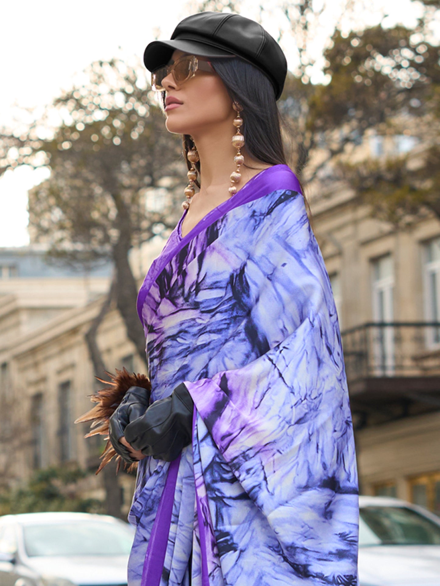 Women's Satin Lavendar Printed Designer Saree With Blouse Piece