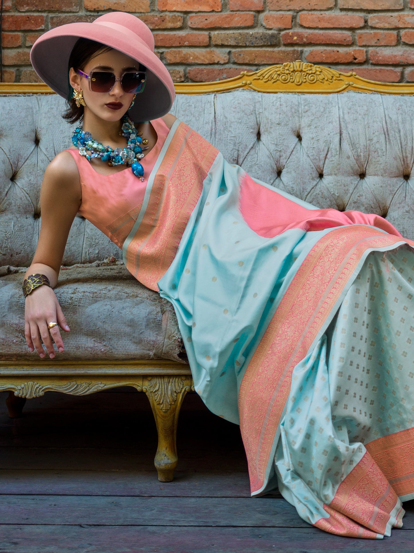 Women's Soft Silk Blue Woven Design Designer Saree With Blouse Piece