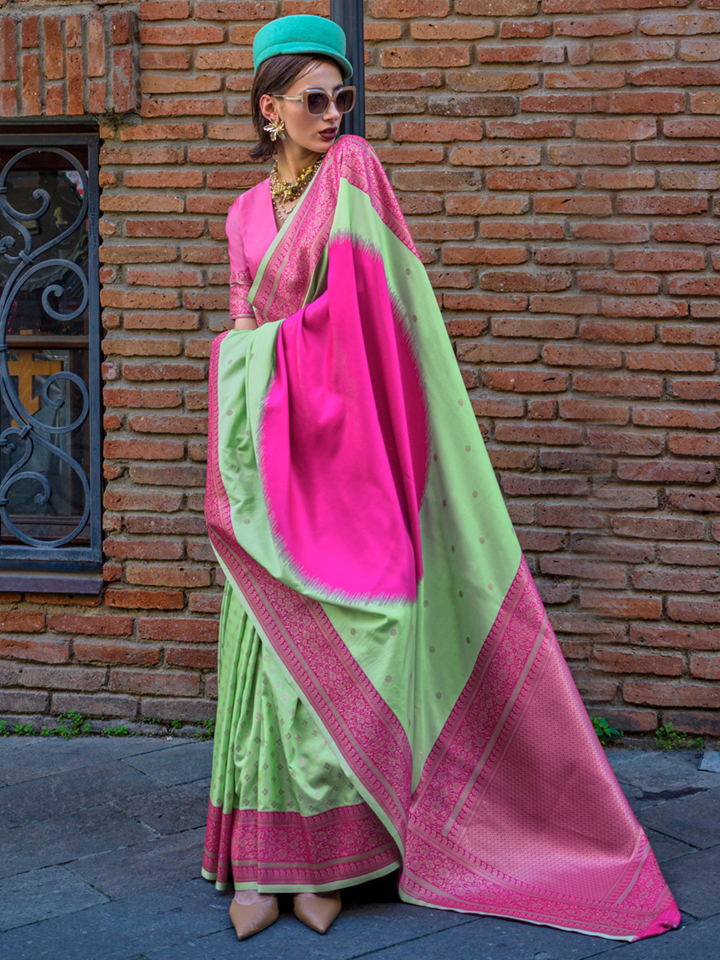 Women's Soft Silk Light Green Woven Design Designer Saree With Blouse Piece