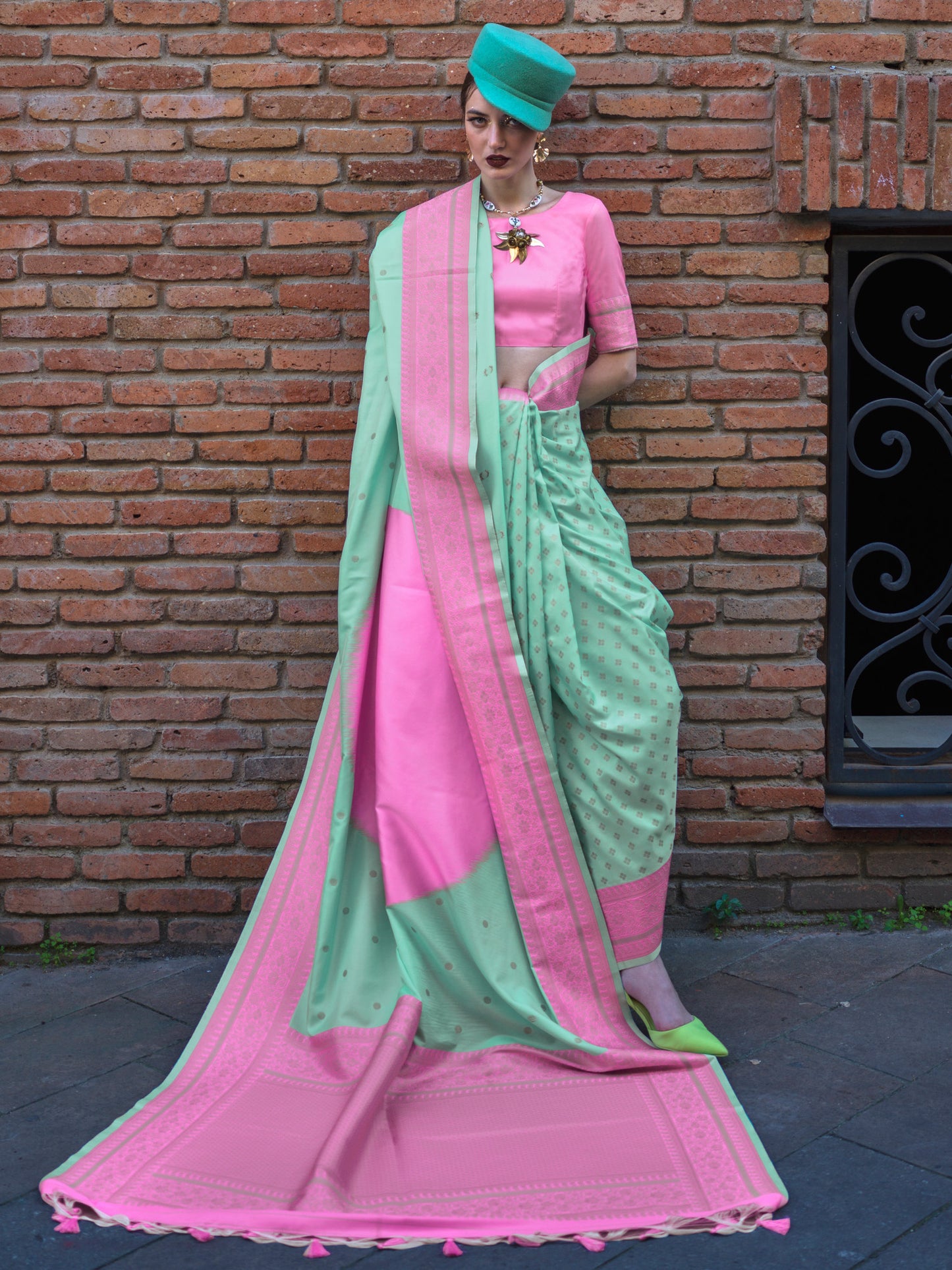 Women's Soft Silk Sea Green Woven Design Designer Saree With Blouse Piece