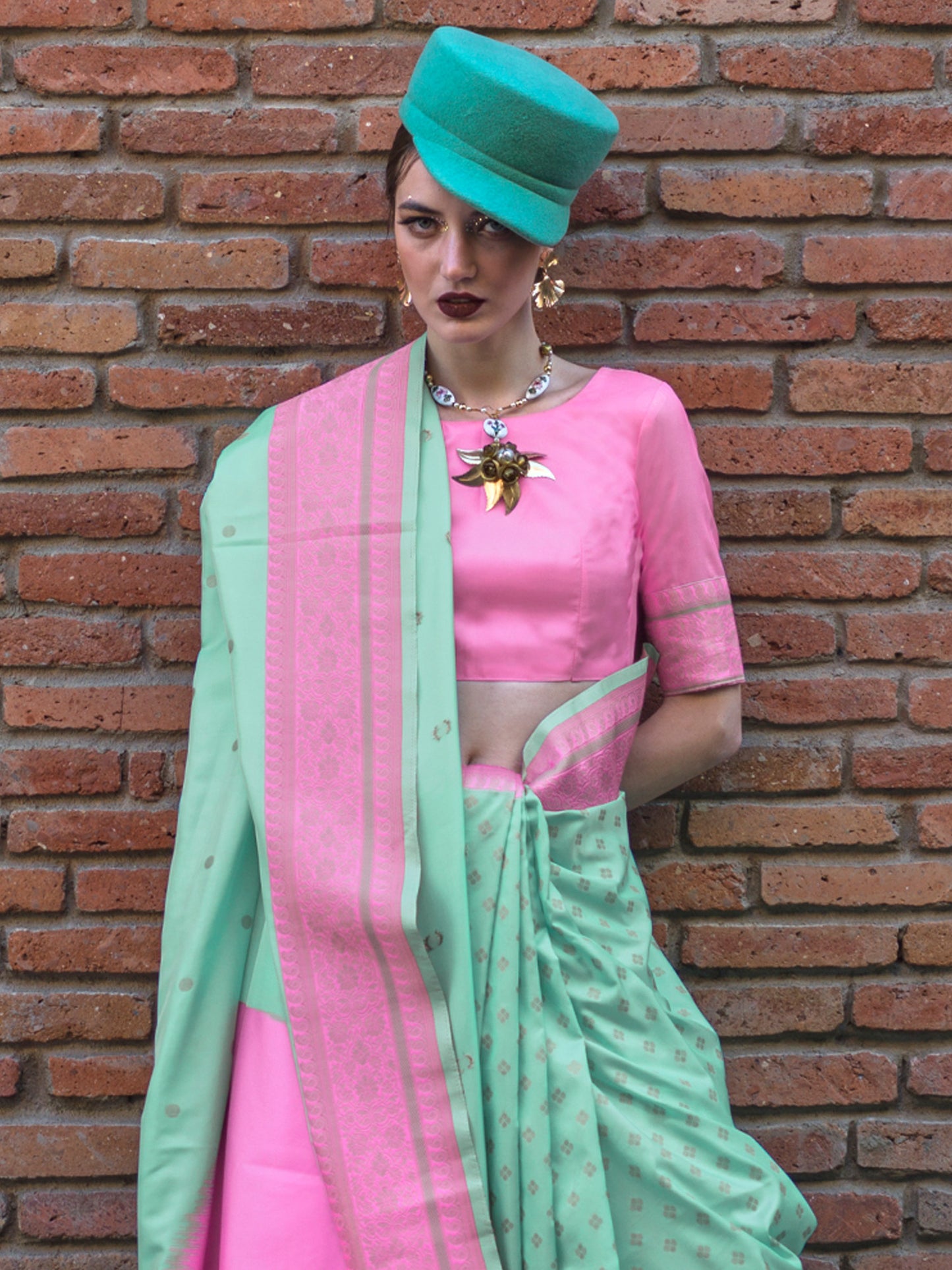 Women's Soft Silk Sea Green Woven Design Designer Saree With Blouse Piece