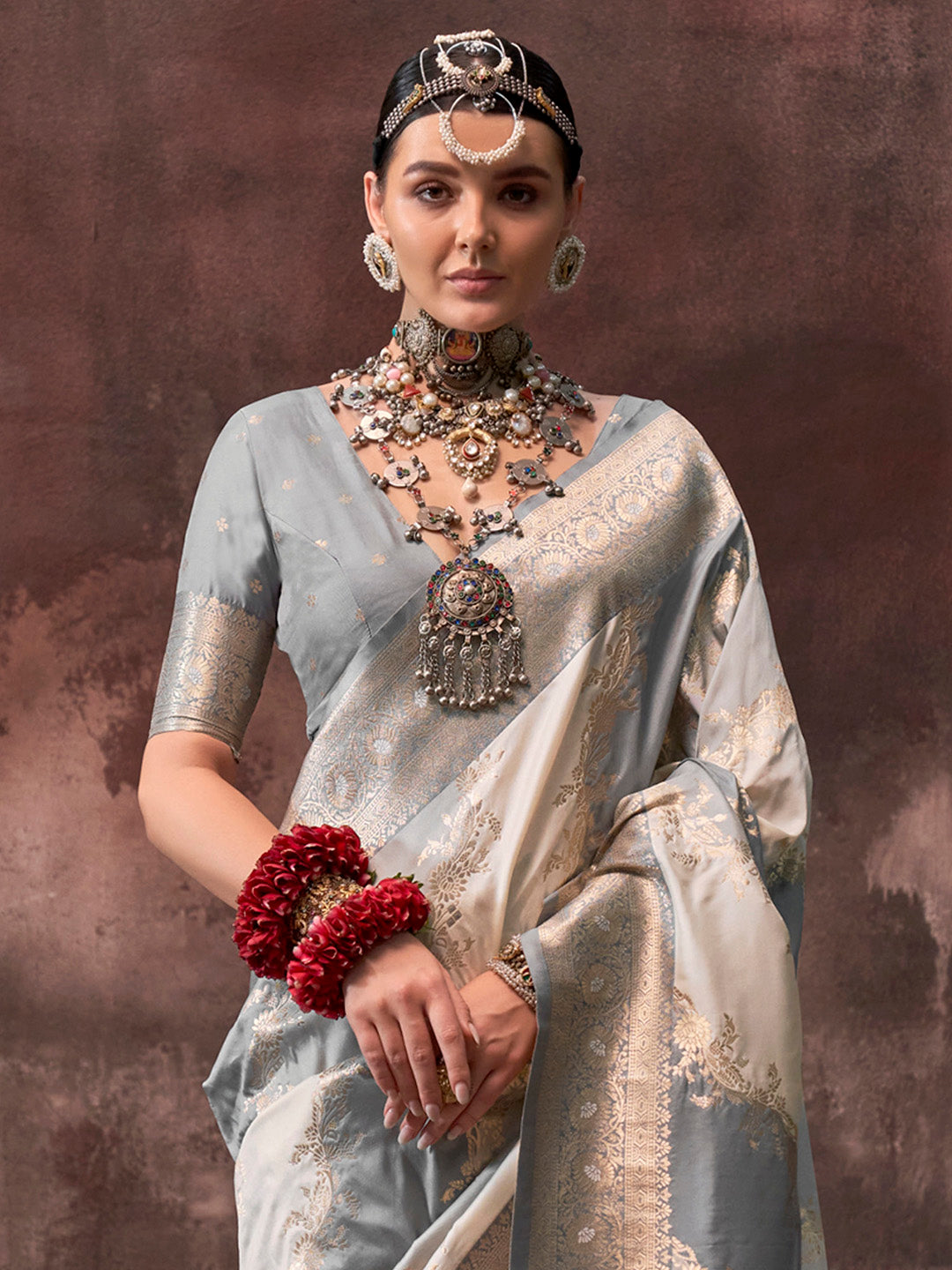 Women's Silk Blend Grey Woven Design Designer Saree With Blouse Piece