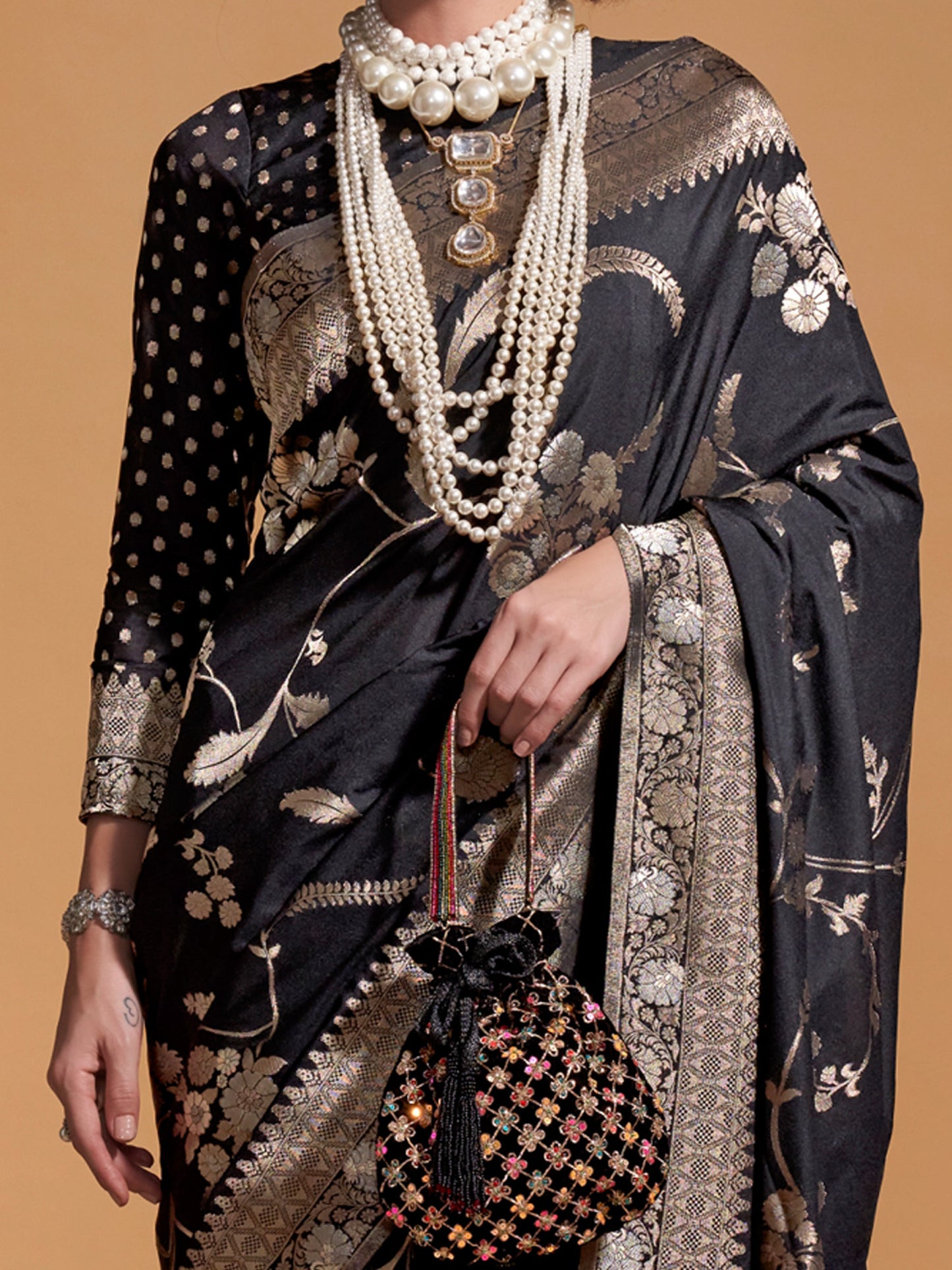 Women's Georgette Black Woven Design Designer Saree With Blouse Piece