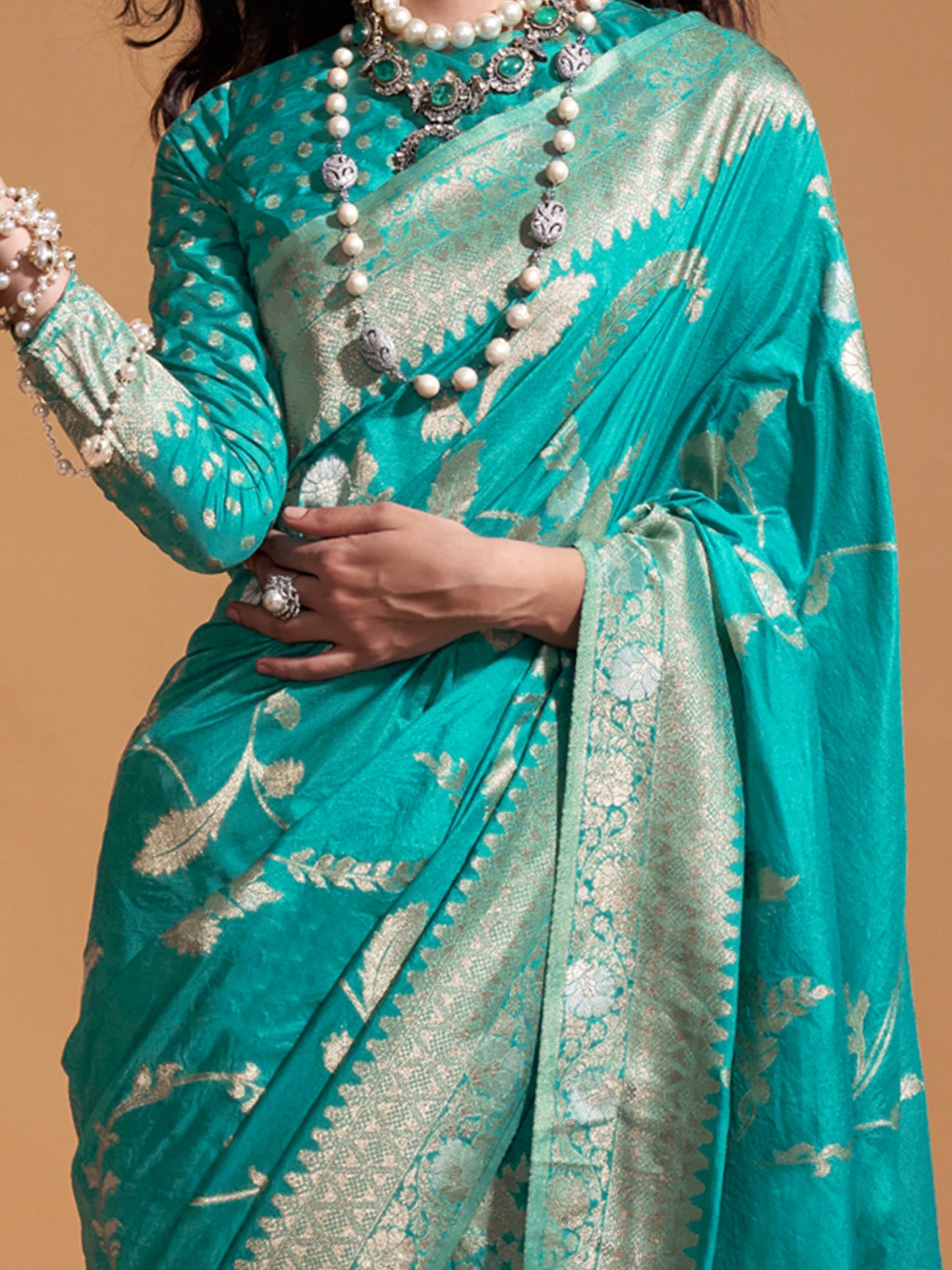 Women's Georgette Blue Woven Design Designer Saree With Blouse Piece