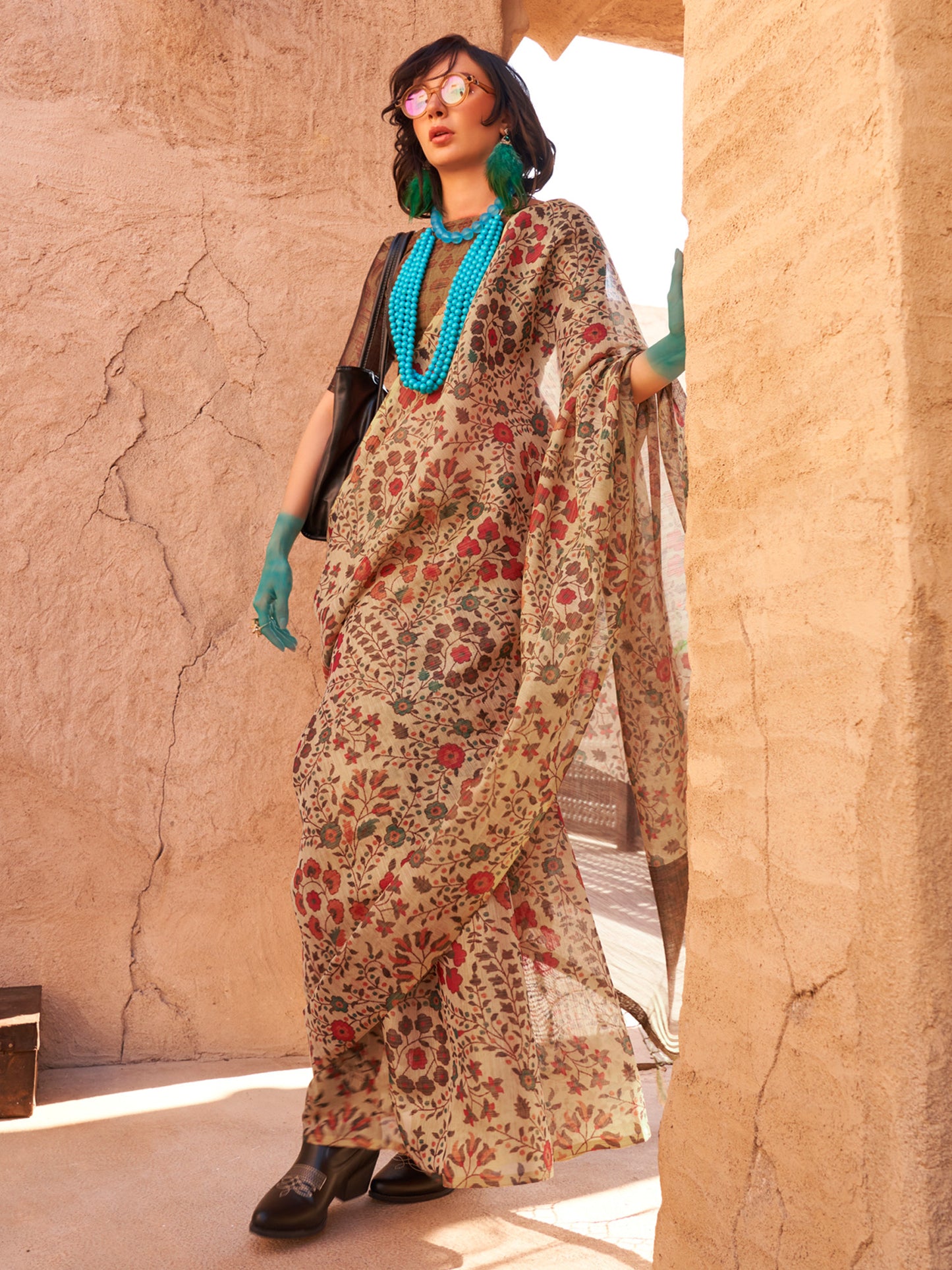 Women's Tissue Cream Printed Designer Saree With Blouse Piece
