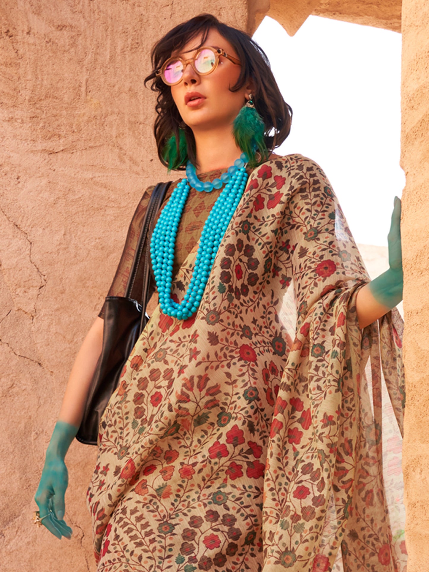 Women's Tissue Cream Printed Designer Saree With Blouse Piece