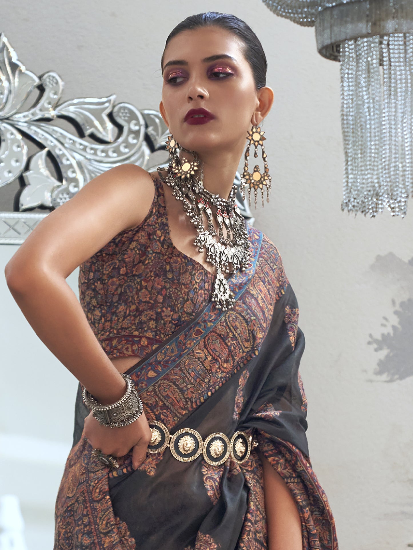 Women's Silk Blend Black Woven Design Designer Saree With Blouse Piece