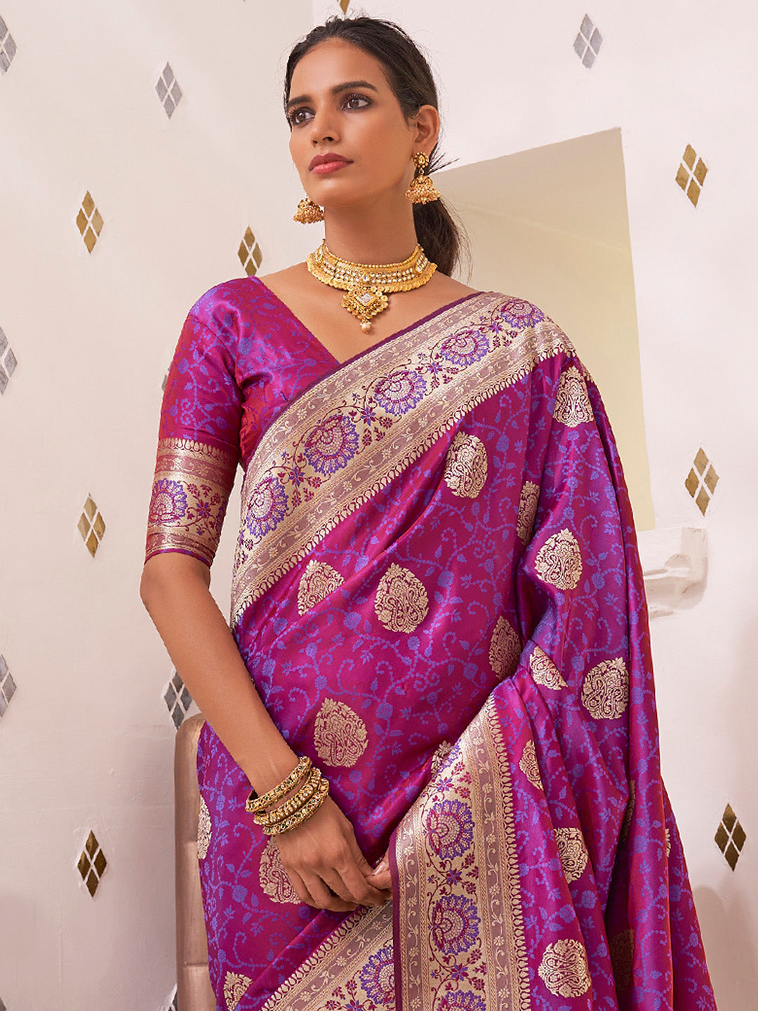 Women's Satin Silk Magenta Woven Design Designer Saree With Blouse Piece