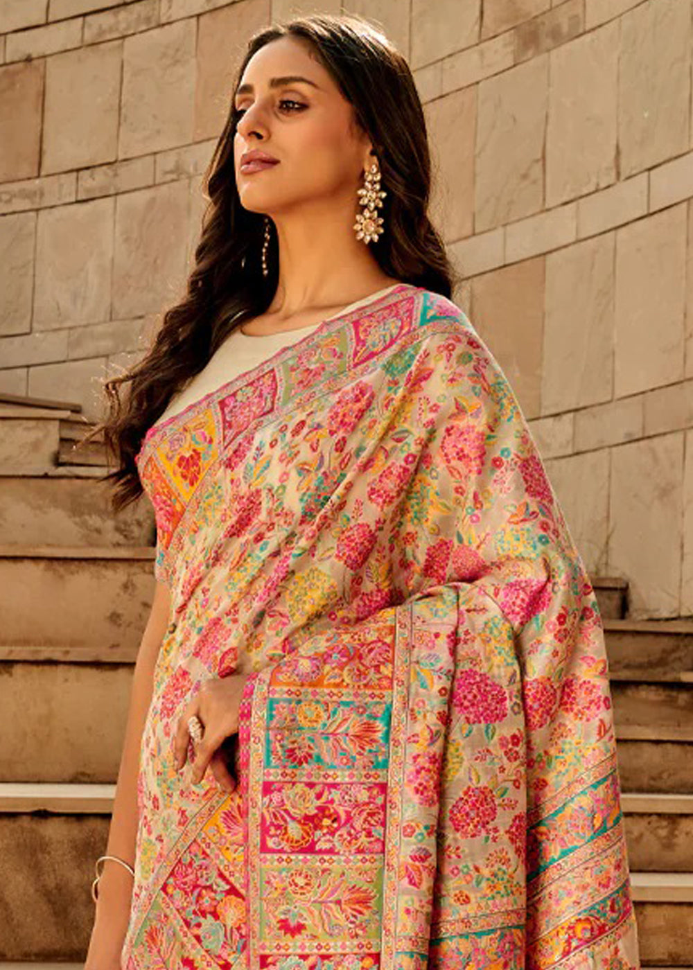 Women's Cotton Silk Beige Woven Design Designer Saree With Blouse Piece