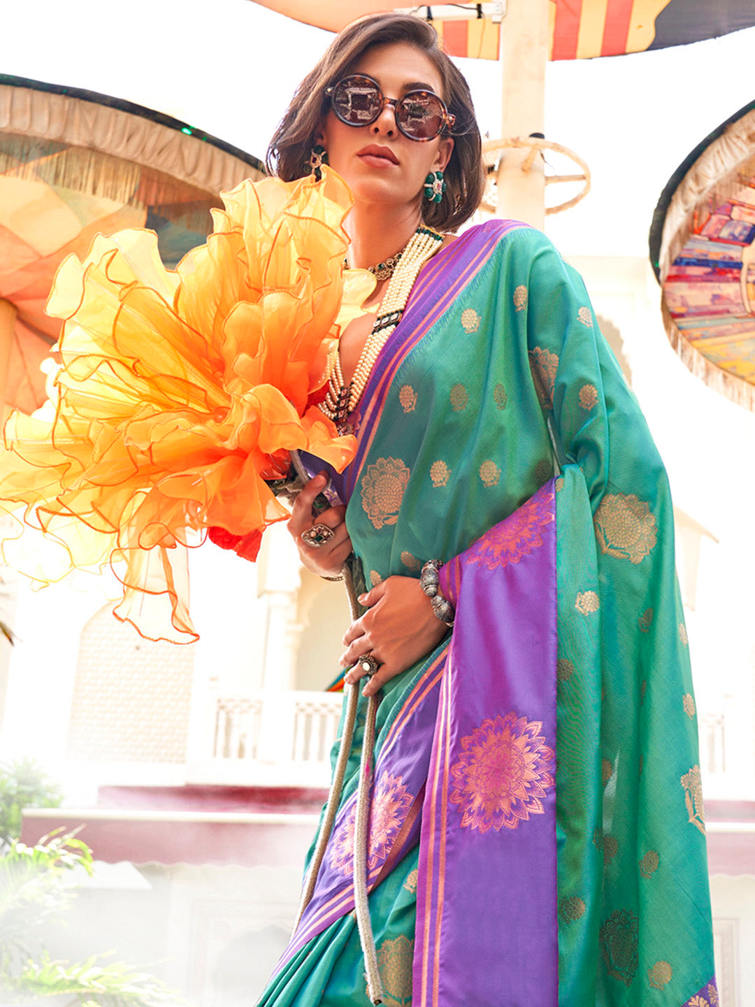 Women's Silk Blend Purple Woven Design Designer Saree With Blouse Piece