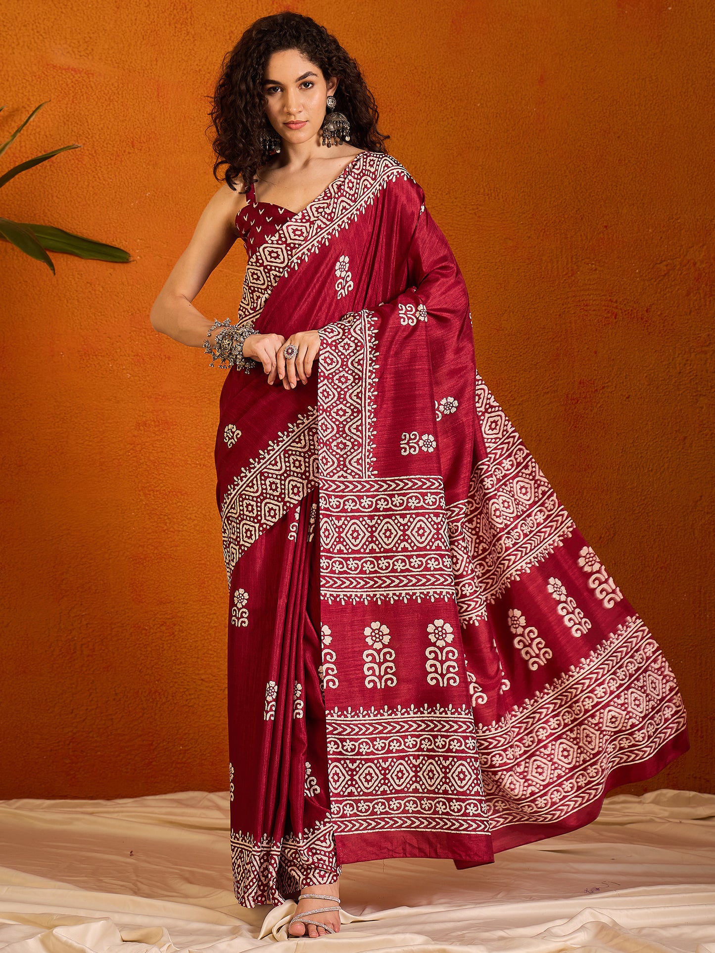 Women's Cotton Blend Pink Printed Designer Saree With Blouse Piece