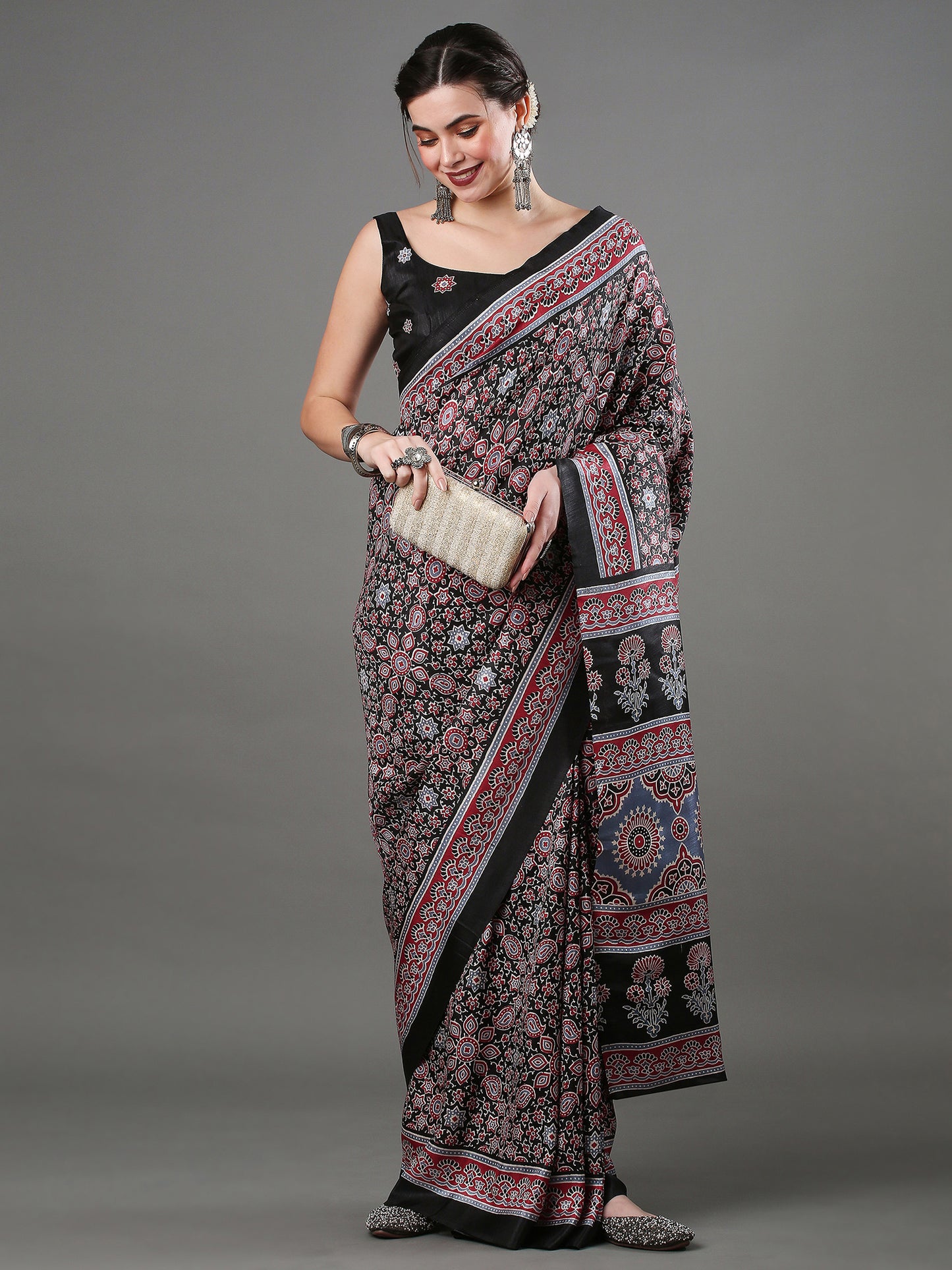 Women's Dola Silk Black Digital Print Designer Saree With Blouse Piece
