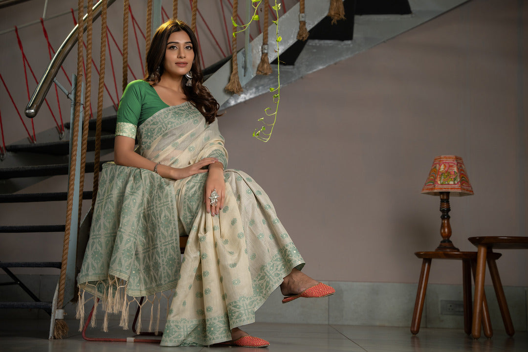 Dhiyona GR Women's Kusum Caledon Green Soft Cotton Jamdani Saree