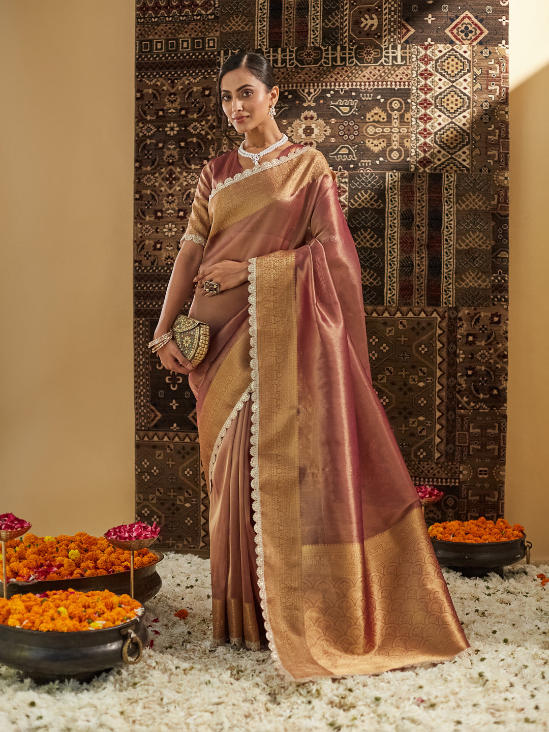 Dhiyona KS Women's Woven Design Zari Saree