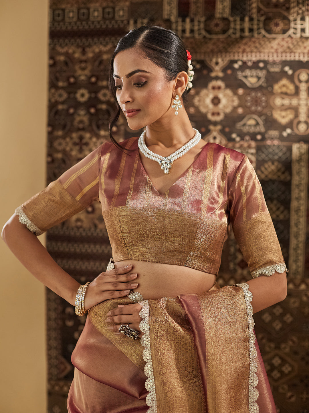 Dhiyona KS Women's Woven Design Zari Saree