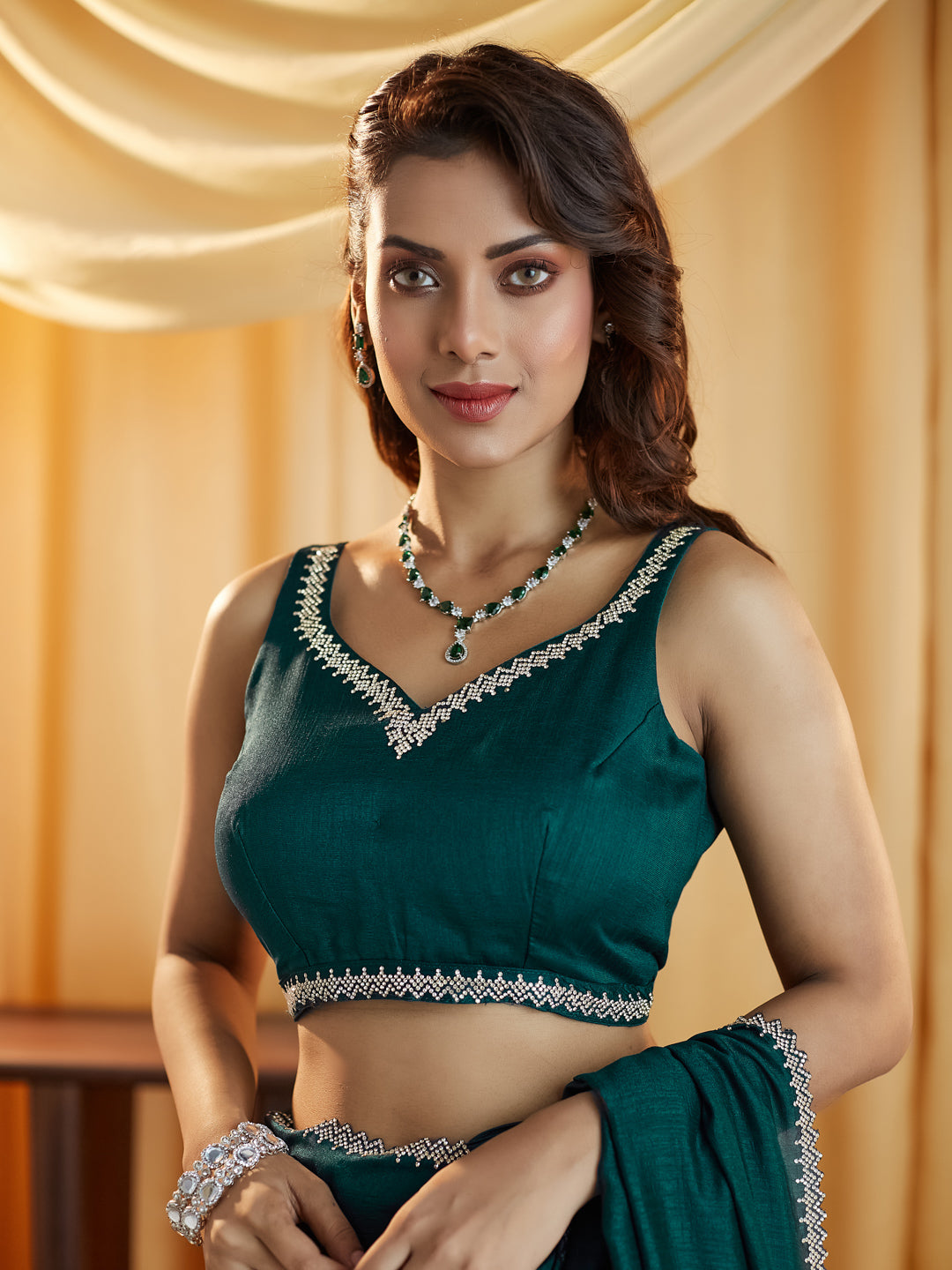 Dhiyona KS Women's Beads and Stones Silk Blend Saree
