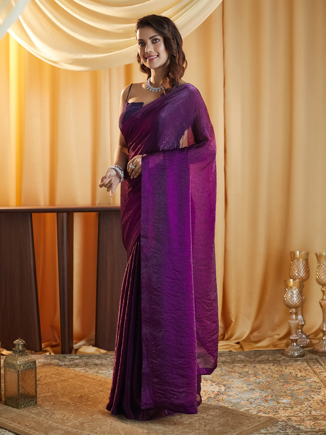 Dhiyona KS Women's women magenta solid silk saree