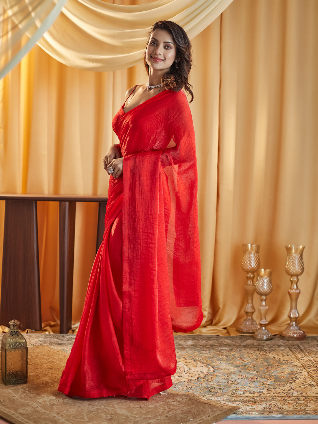 Dhiyona KS Women's women red solid silk saree