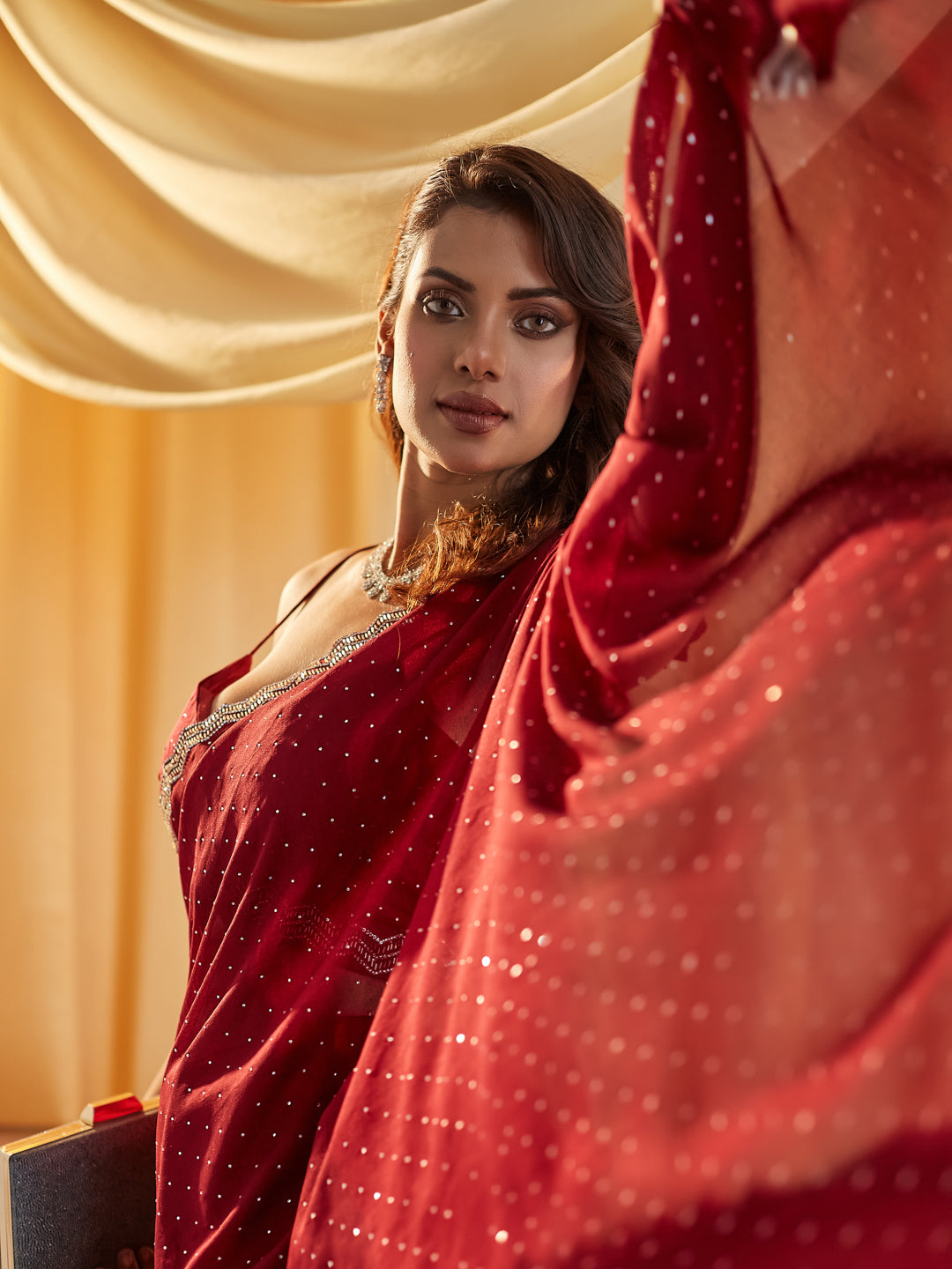 Dhiyona KS Women's Women Embellished Beads and Stones Saree