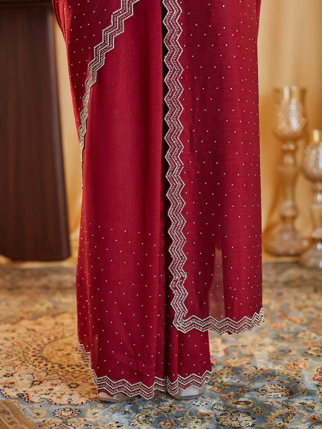 Dhiyona KS Women's Embellished Beads and Stones Silk Blend Saree