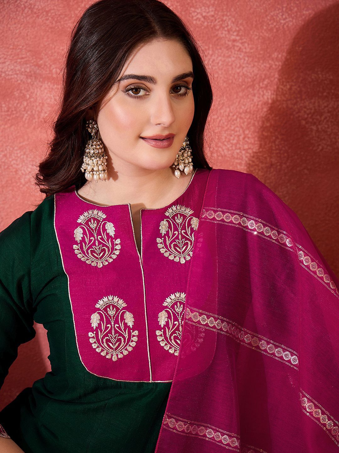 Dhiyona SN Women's Zari Sequence Thread Embroidery Kurta With Trousers & Dupatta
