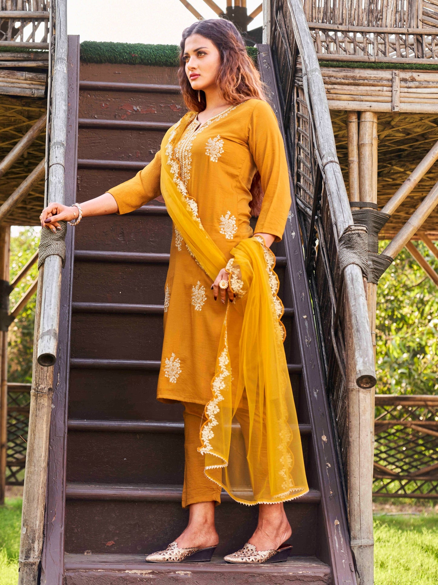 Dhiyona TI Women's Mustard Embroidered Kurta with Net Dupatta