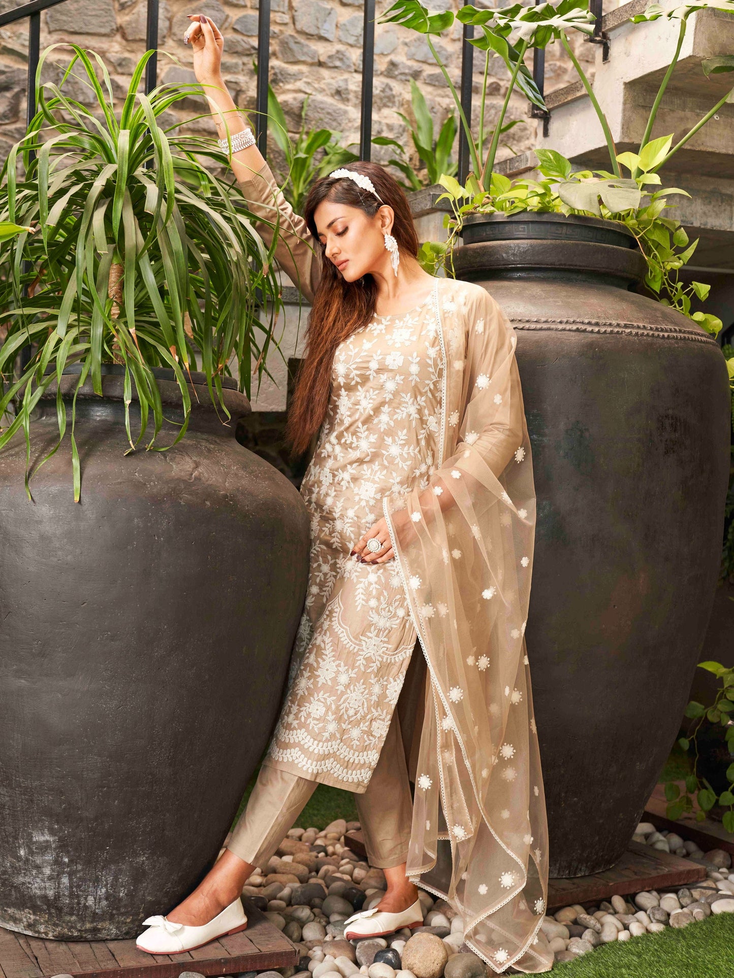 Dhiyona TI Women's Light Coffee Cotton Kurta With Chikankaari Work And Embroidered Dupatta
