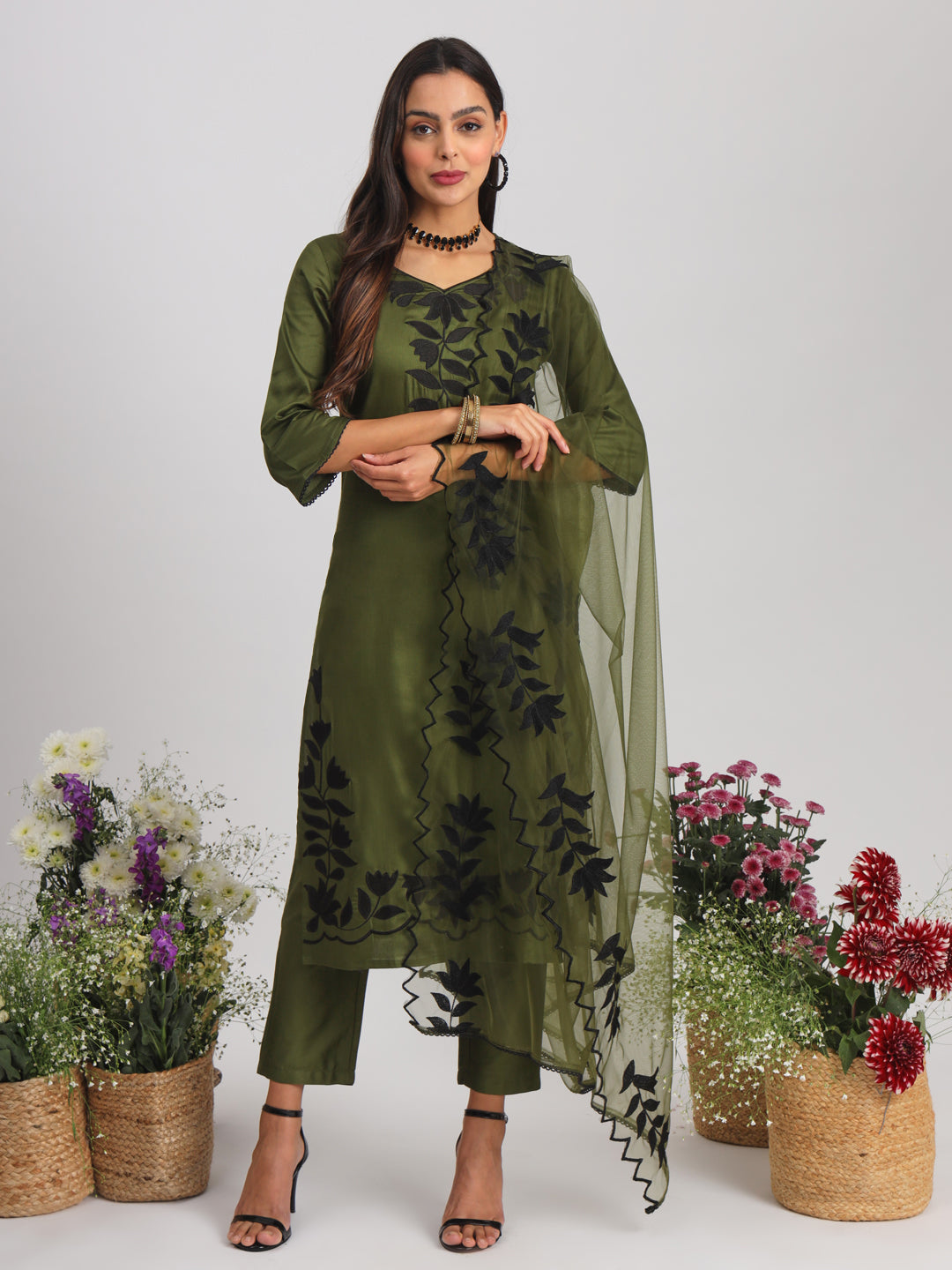 Dhiyona TI Women's Olive Lace Work Embroidered Cotton Kurta With Pant & Dupatta