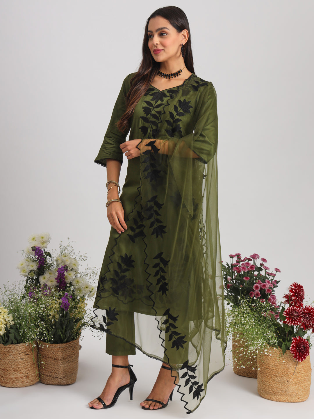 Dhiyona TI Women's Olive Lace Work Embroidered Cotton Kurta With Pant & Dupatta