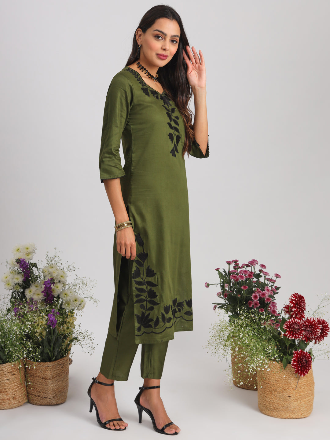 Dhiyona TI Women's Olive Lace Work Embroidered Cotton Kurta With Pant & Dupatta
