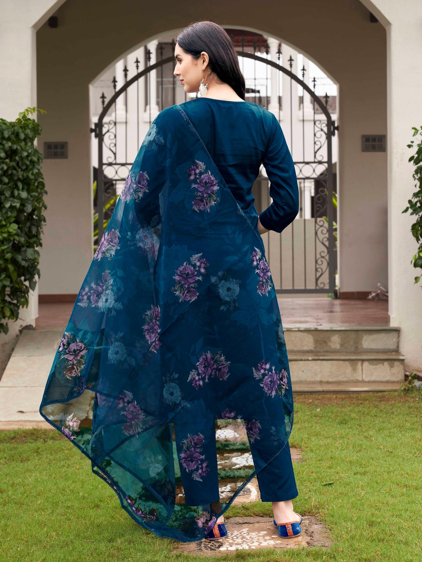 Dhiyona TI Women's Teal Blue Embroidered Kurta and Pants with Dupatta