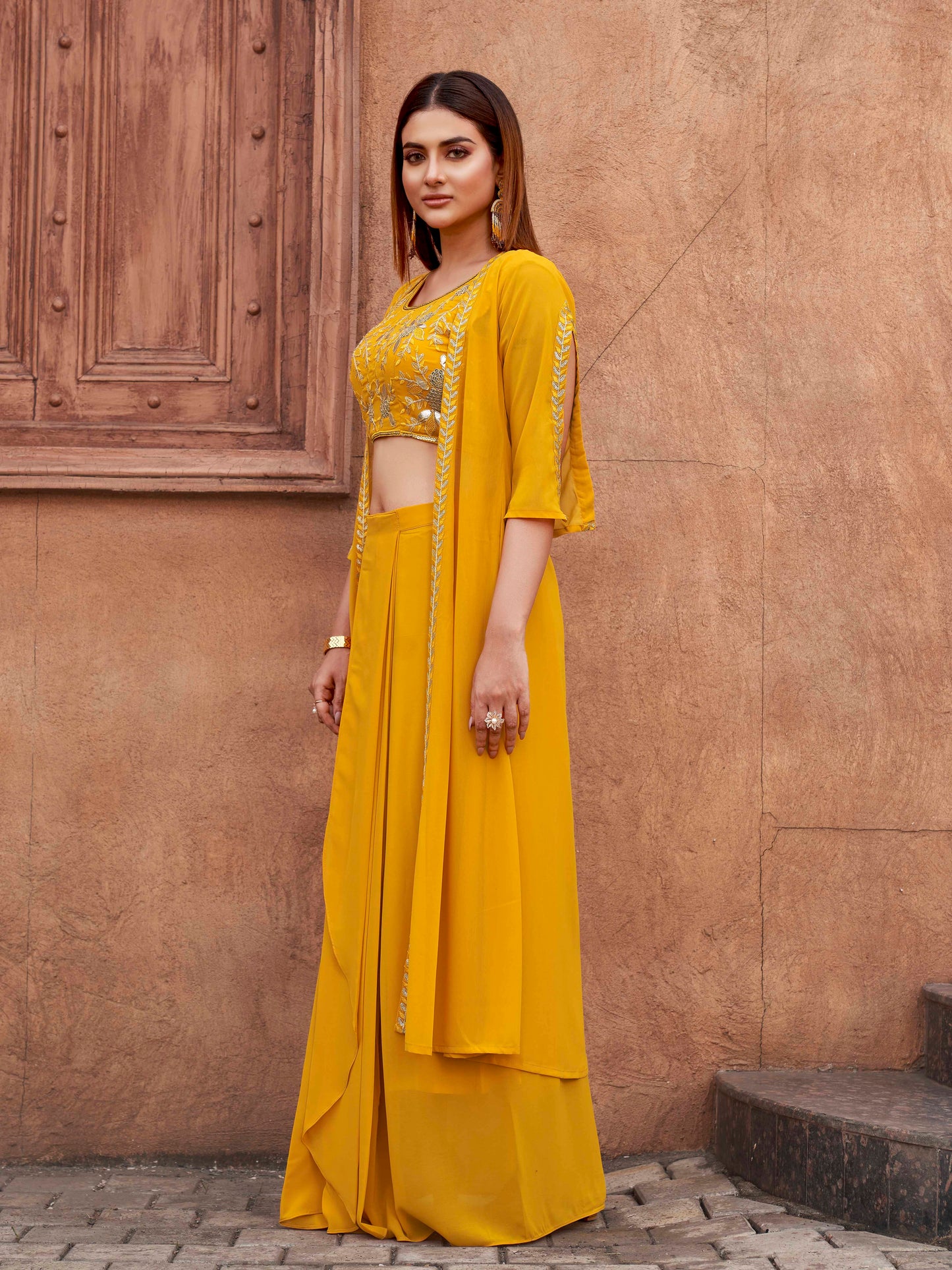 Dhiyona TI Women's Women Yellow Georgette Embroidered Co Ord
