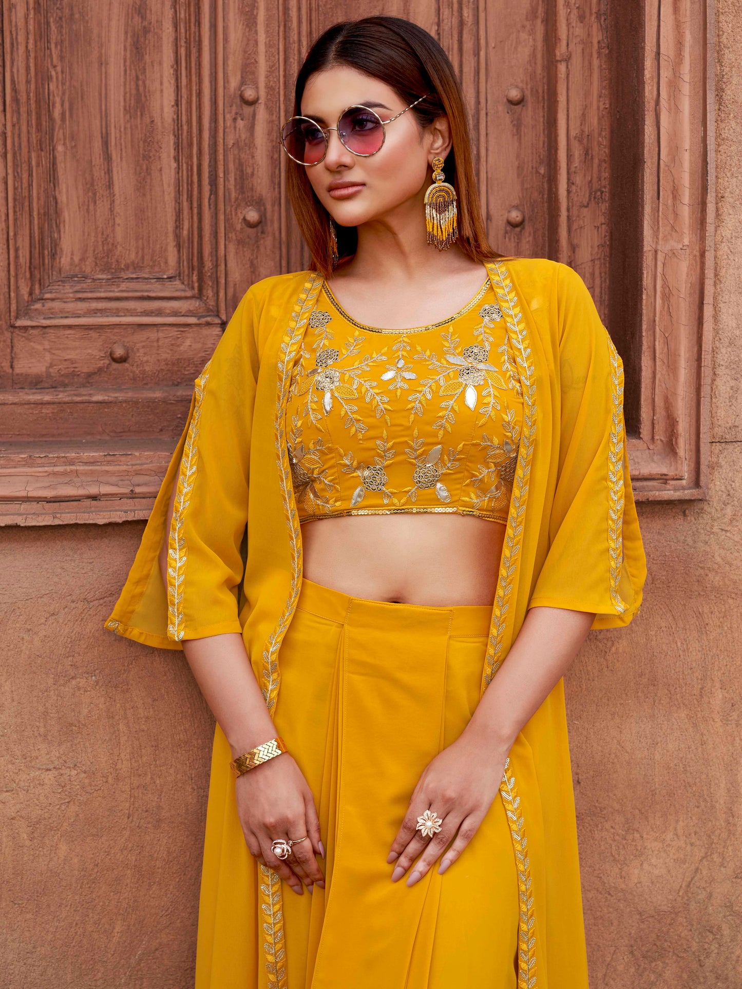 Dhiyona TI Women's Women Yellow Georgette Embroidered Co Ord