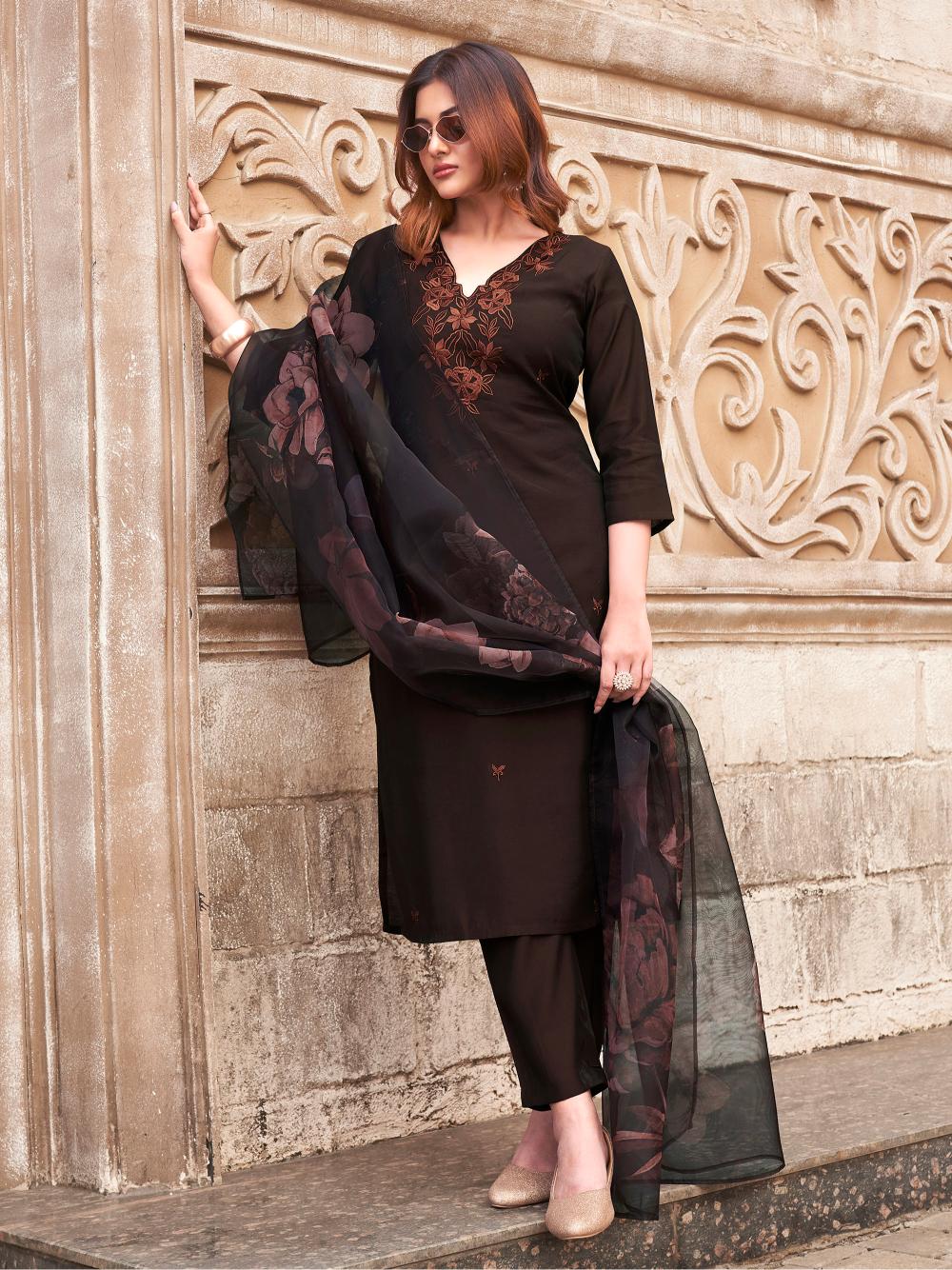 Dhiyona TI Women's Brown Kurta and Pant with Printed Dupatta