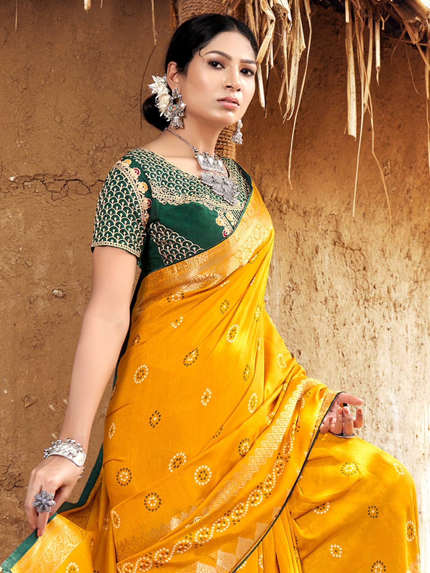 Women's Pure Silk Yellow Woven Design Designer Saree With Blouse Piece