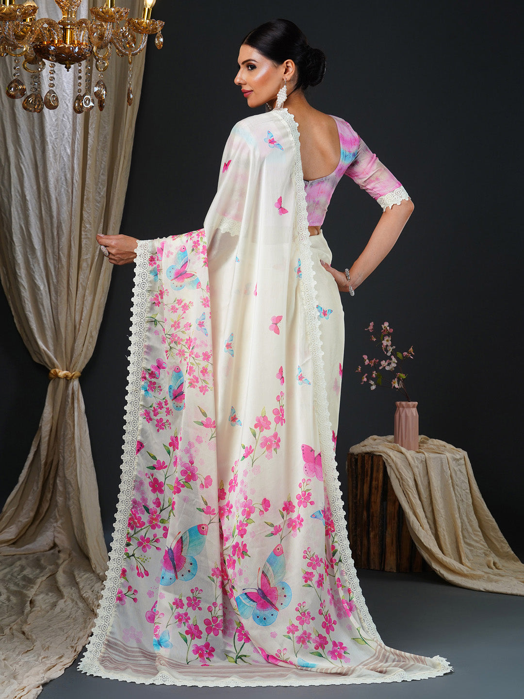 Women's Georgette Multicolored Digital Print Designer Saree With Blouse Piece