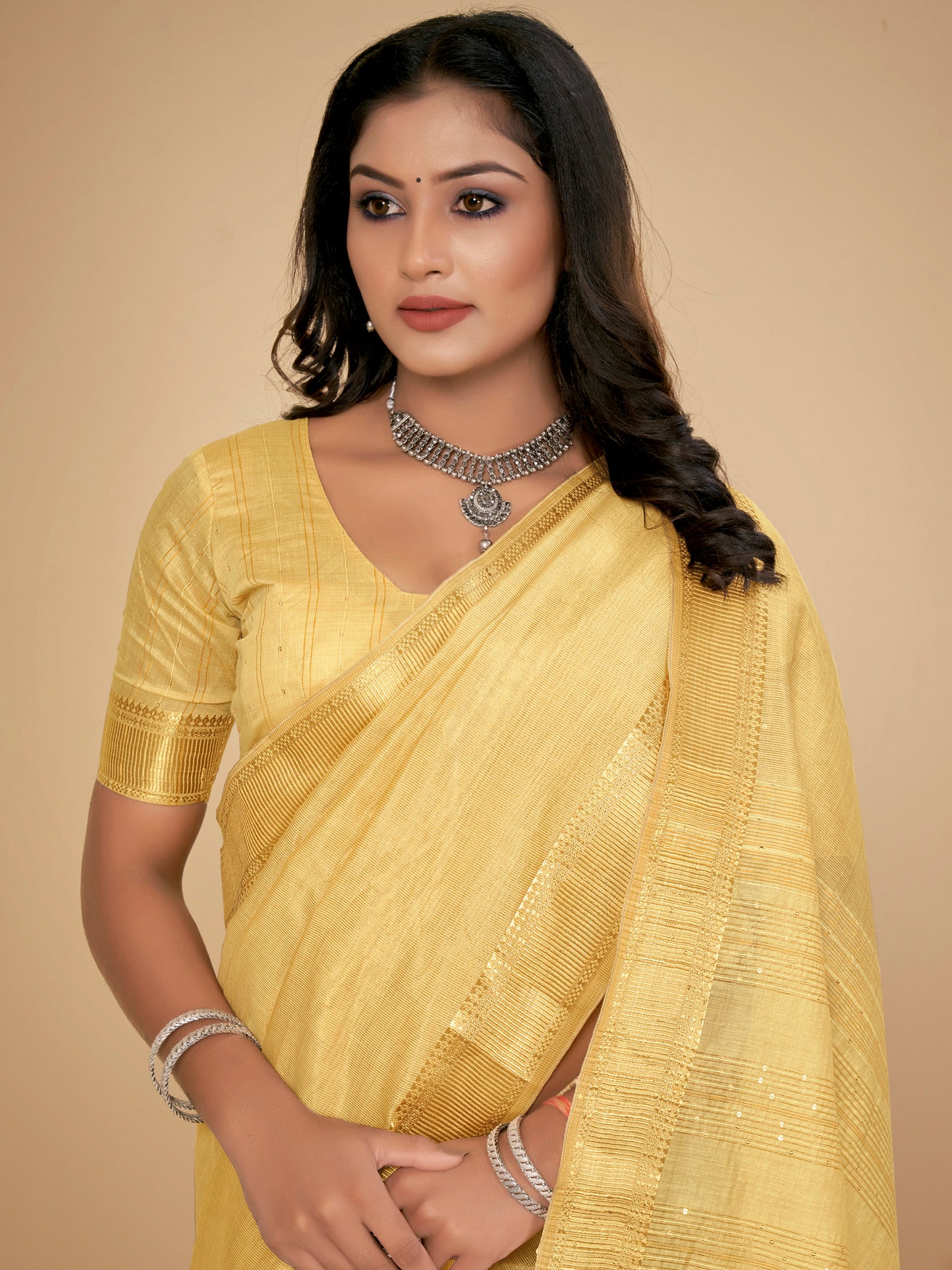 Women's Cotton Silk Yellow Embellished Designer Saree With Blouse Piece