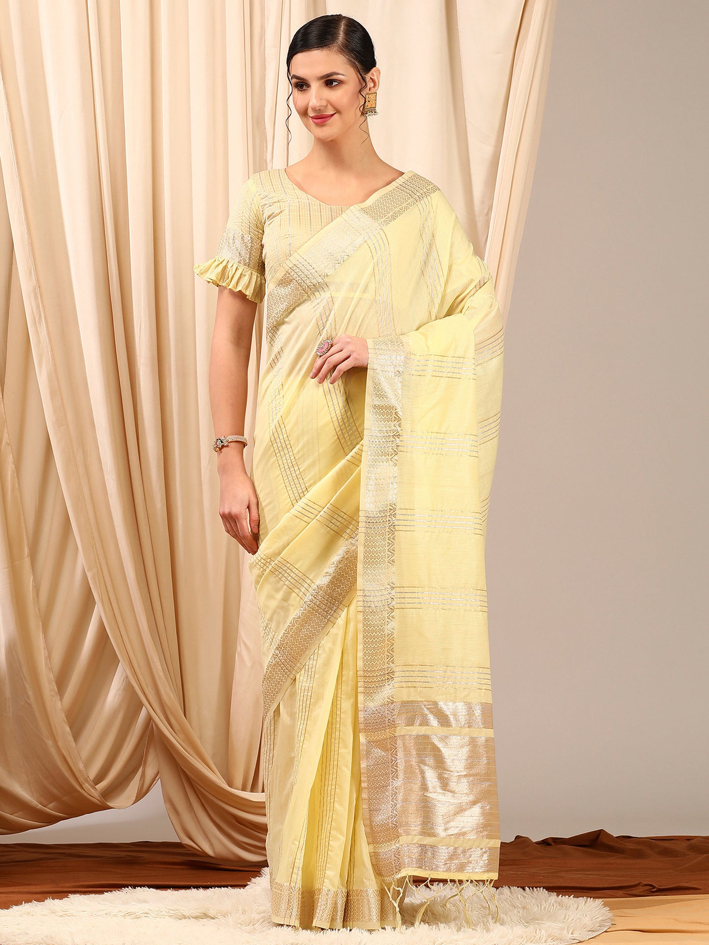 Women's Linen Yellow Woven Design Designer Saree With Blouse Piece